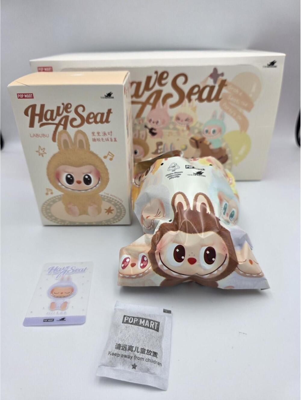 (Authentic) LUABUBU - The Monsters - Have A Seat Vinyl Plush - Zizi (S SELLER)